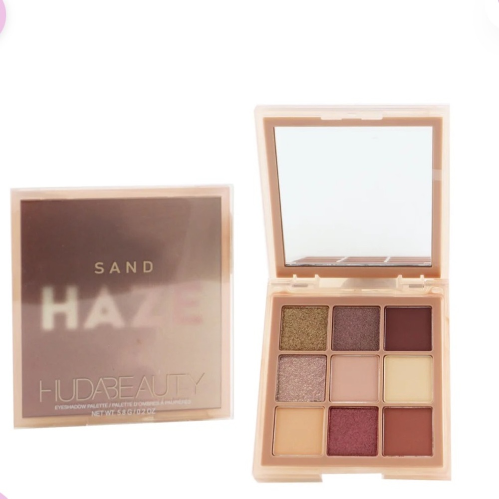 HUDA BEAUTY Sand Haze Palette in Brown